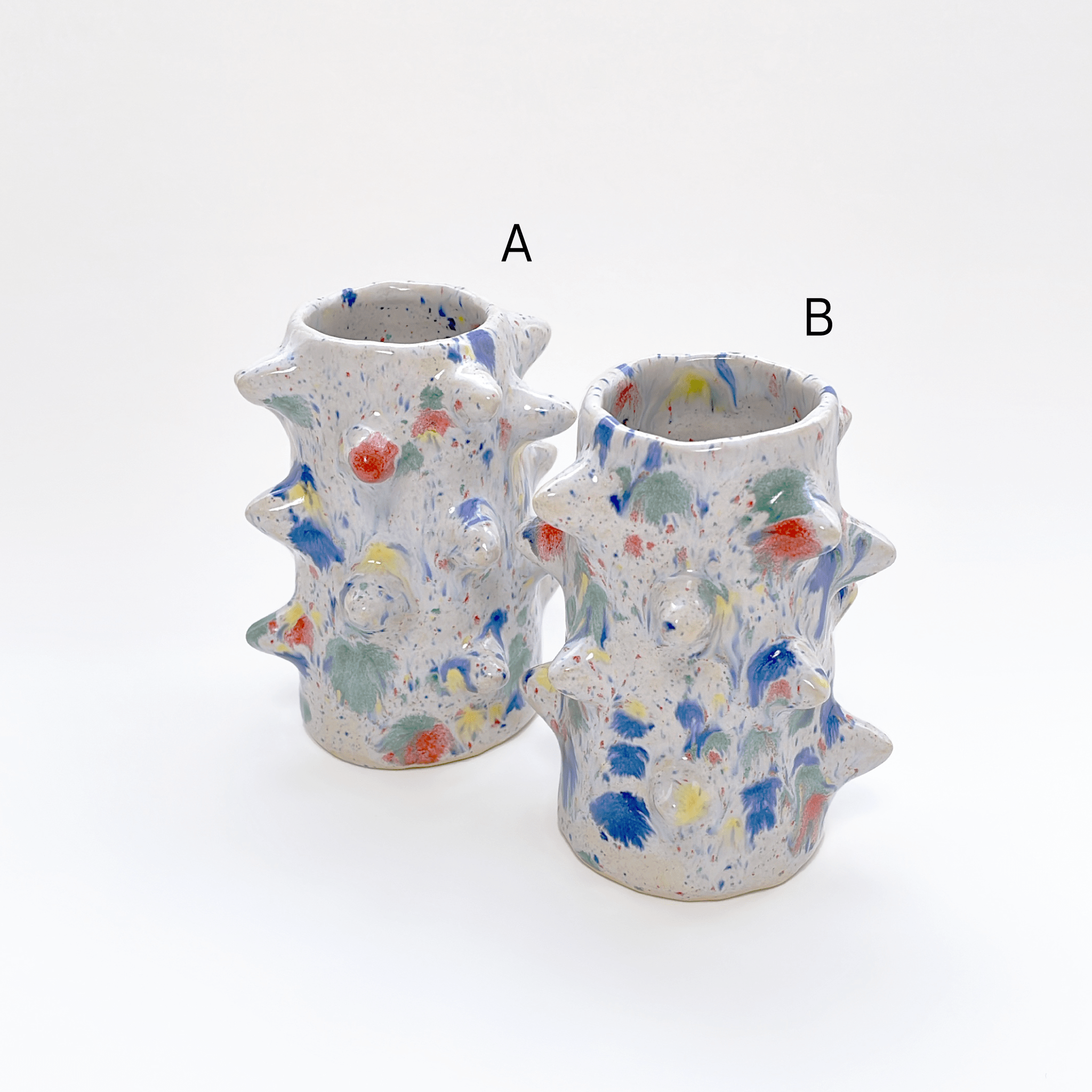 Satoko Kako / Spicky vase (colourful dots)